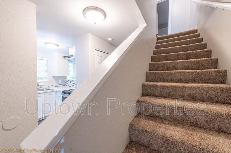 Vista Hills Creekside 2 Bed/1.5 Bath Townhome + W/D Included + Private Deck + Pets Welcome!! property image
