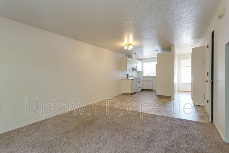 2Bd/1.5Bth with W/D In Unit and Parking Included! property image