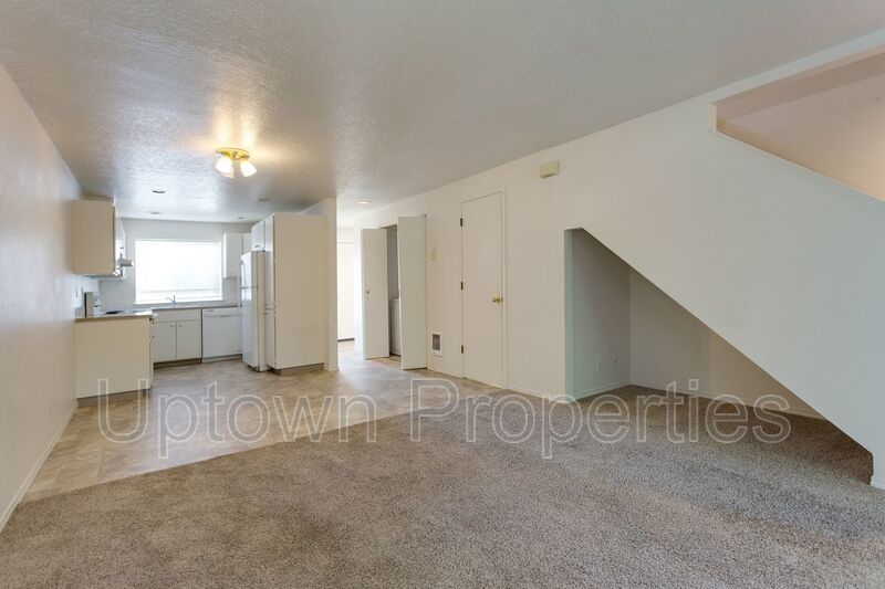 2Bd/1.5Bth with W/D In Unit and Parking Included! property image