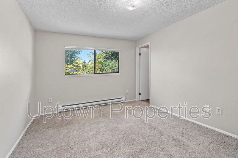 Updated Top Floor 2BR/1.5Bath + W/D Hookups property image