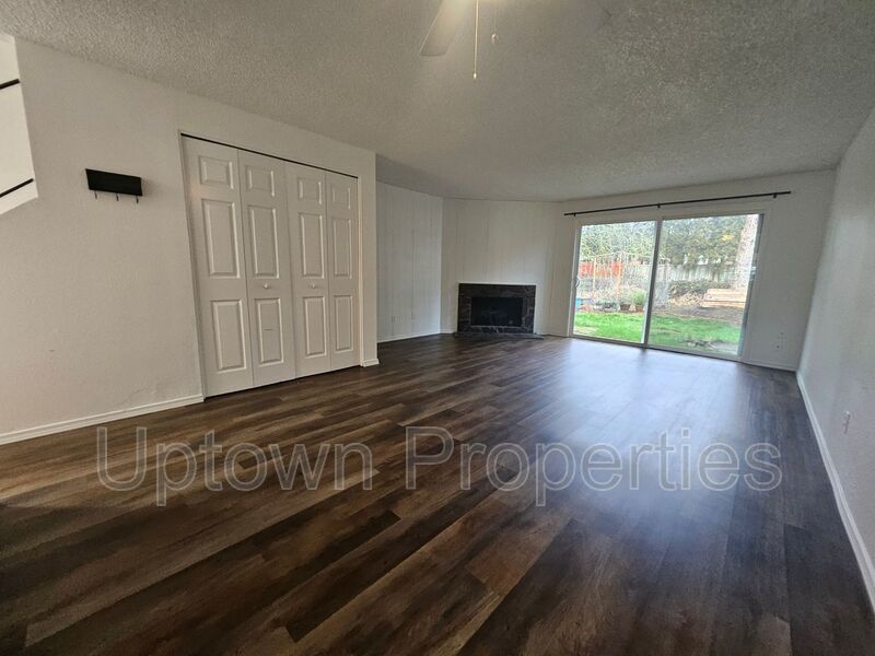2BR/1.5BA Duplex Style Townhome+ Garage + W/D Included + Large Dogs Welcome! property image