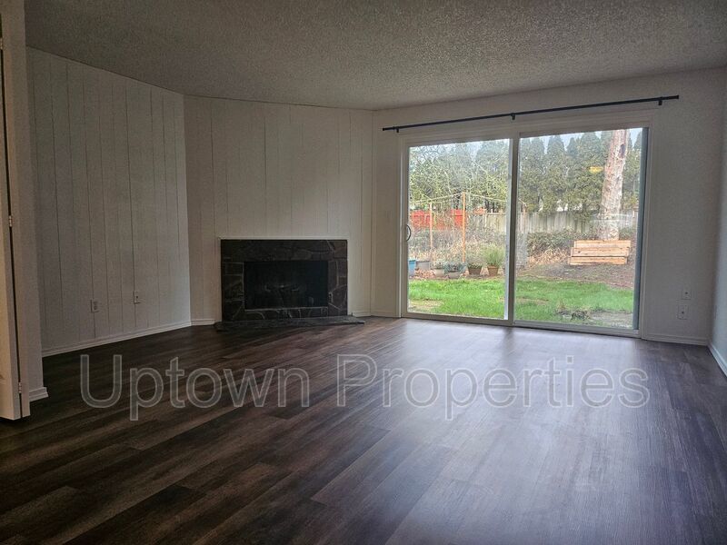 2BR/1.5BA Duplex Style Townhome+ Garage + W/D Included + Large Dogs Welcome! property image