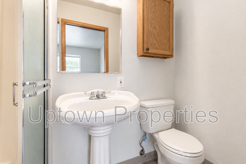 3 Bed 2 Bath w/ Balcony Second Floor Corner Unit+ W/D + Off Street Parking property image