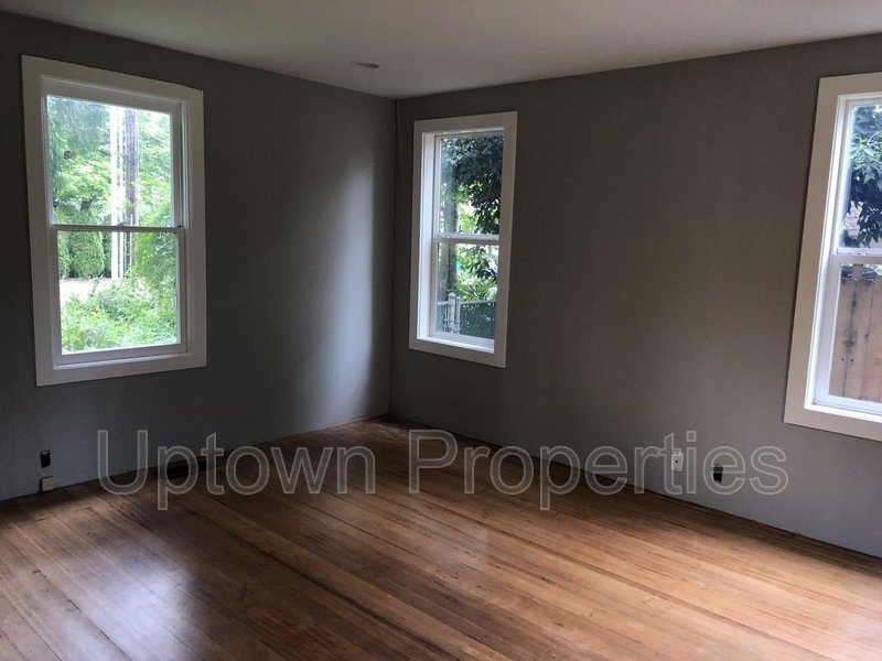 Charming Eastmoreland Home with Bonus Room & Outdoor Space property image