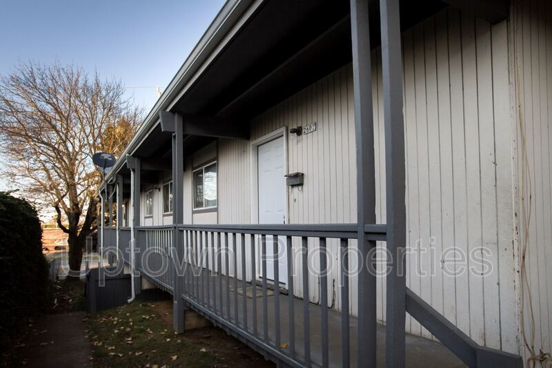 Charming 2BD/1BTH + W/D In Unit + Updated Kitchen property image