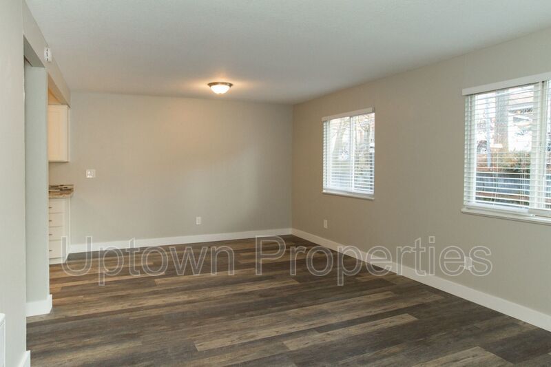 Charming 2BD/1BTH + W/D In Unit + Updated Kitchen property image
