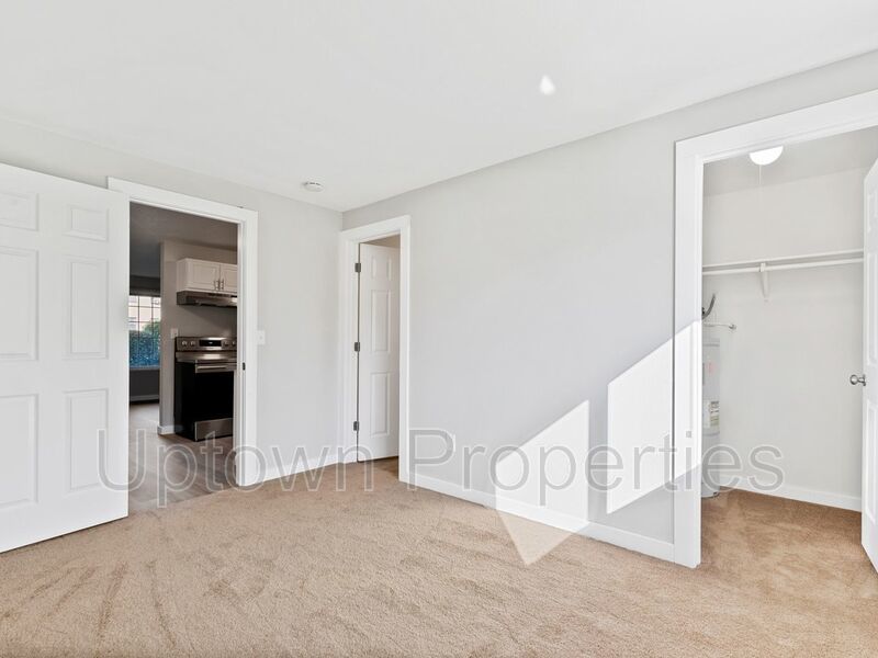 Remodeled 1 Bed Unit in St John's property image