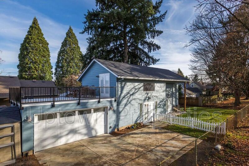 $500 Off First Months Rent!! 1BD/1BTH House with Loft + Fenced Yard + Garage + Patio/Deck property image