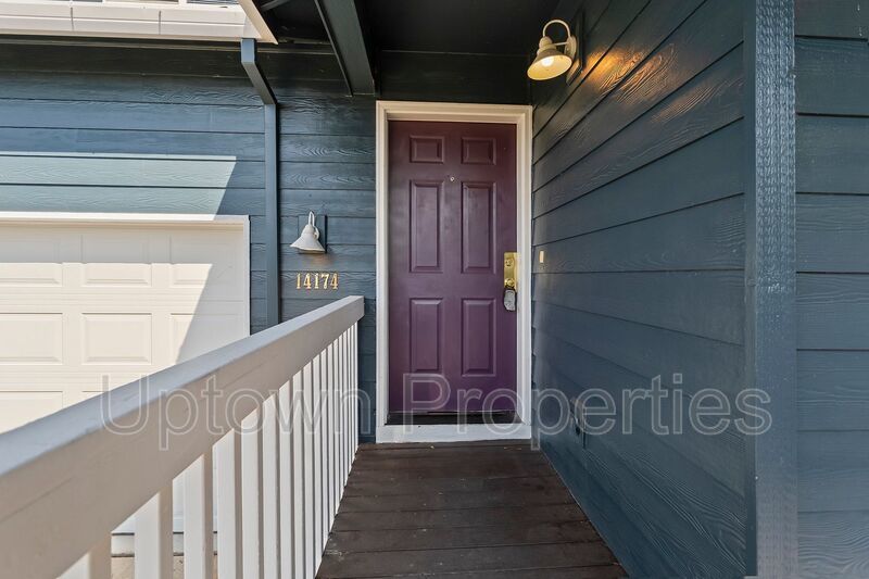 Charming 3BD/2.5BTH Duplex in Happy Valley property image