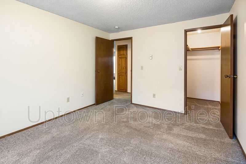2BR/1.5BATH Apartment in Beaverton! **50% OFF First month's rent! property image