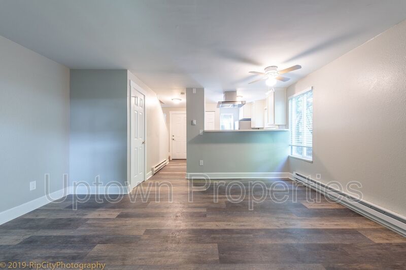 Available 2BR/1.5BATH in Creekside! **50% OFF November's rent! property image