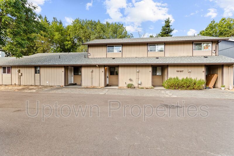 2BR/1.5BA Duplex Style Townhome+ Garage + W/D Included + Large Dogs Welcome! property image