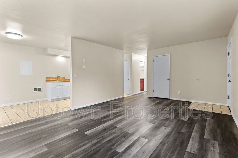 Available 2BR/1.5BATH Apartment in Beaverton close to Nike and Intel! property image