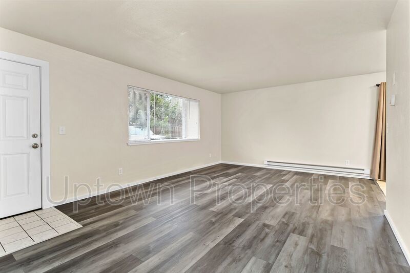 Available 2BR/1.5BATH Apartment in Beaverton close to Nike and Intel! property image