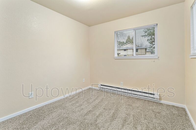 Available 2BR/1.5BATH Apartment in Beaverton close to Nike and Intel! property image