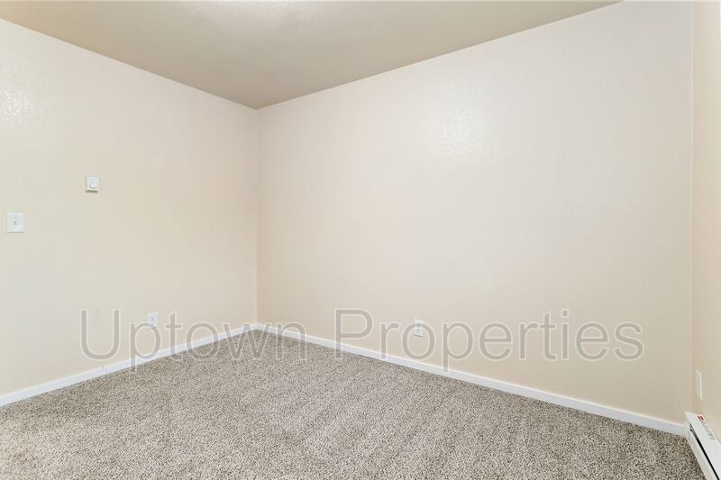 Available 2BR/1.5BATH Apartment in Beaverton close to Nike and Intel! property image
