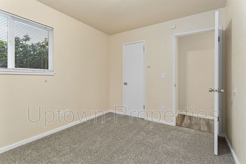 Available 2BR/1.5BATH Apartment in Beaverton close to Nike and Intel! property image