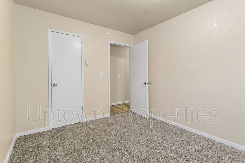 Available 2BR/1.5BATH Apartment in Beaverton close to Nike and Intel! property image