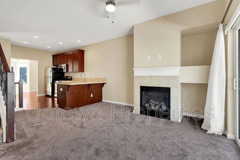 Available 2BR/2.5BATH Townhome with Garage and extra parking! property image