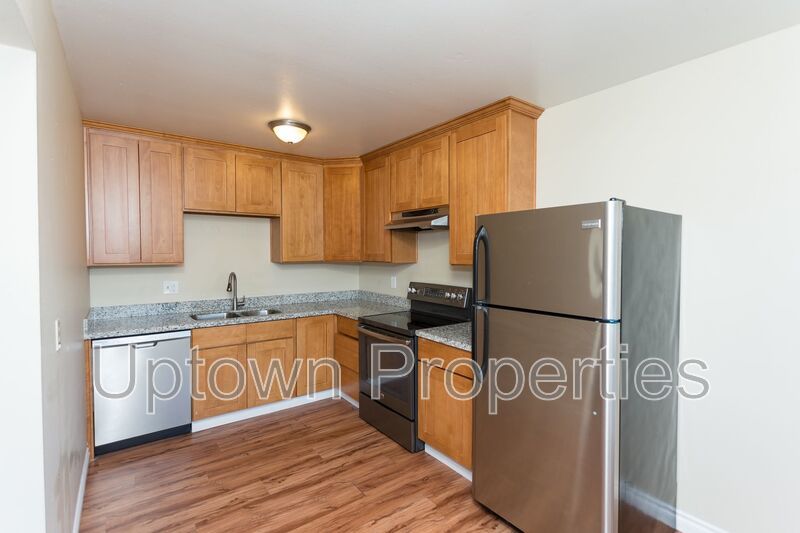 2BD/1BTH Apartment in SW Portland property image