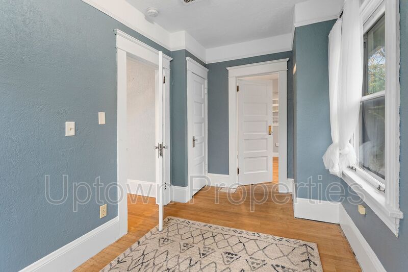 Charming 2-Bedroom Home in the Heart of SE Portland! property image