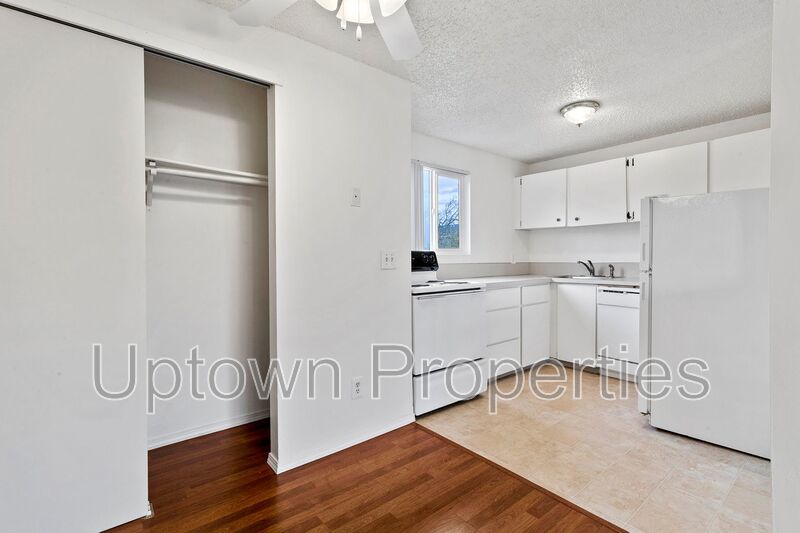 **Holiday Special** Rare 1BR Value! Near Top Schools, Shopping & Transit. property image