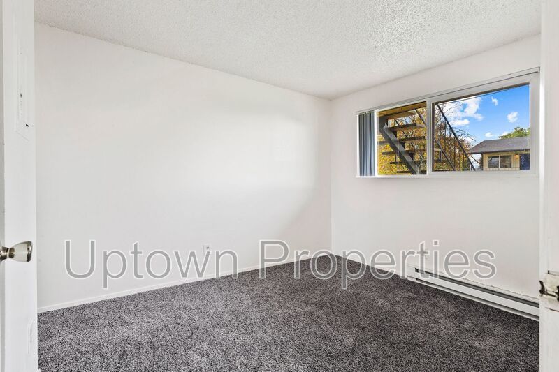 **Holiday Special** Rare 1BR Value! Near Top Schools, Shopping & Transit. property image