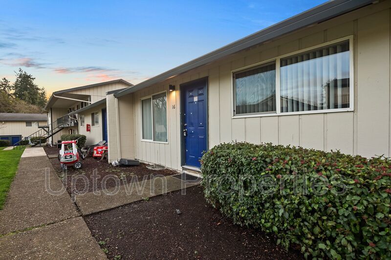 **Holiday Special** Rare 3BR Upper Unit—Amazing Value Near Schools, Shopping & Transit property image