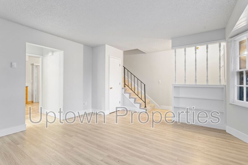 Comfortable 2-Bedroom Home in Vancouver property image