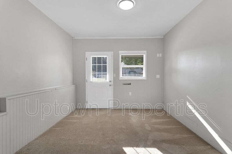 Renovated 2BD 1BTH in Hillsboro! property image