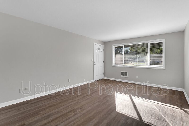 Renovated 2BD 1BTH in Hillsboro! property image